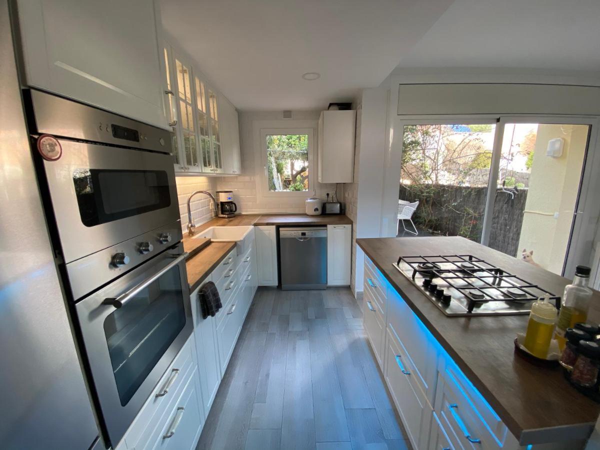 Casa En Masnou Junto A Playa Y Tren Βίλα Εξωτερικό φωτογραφία
