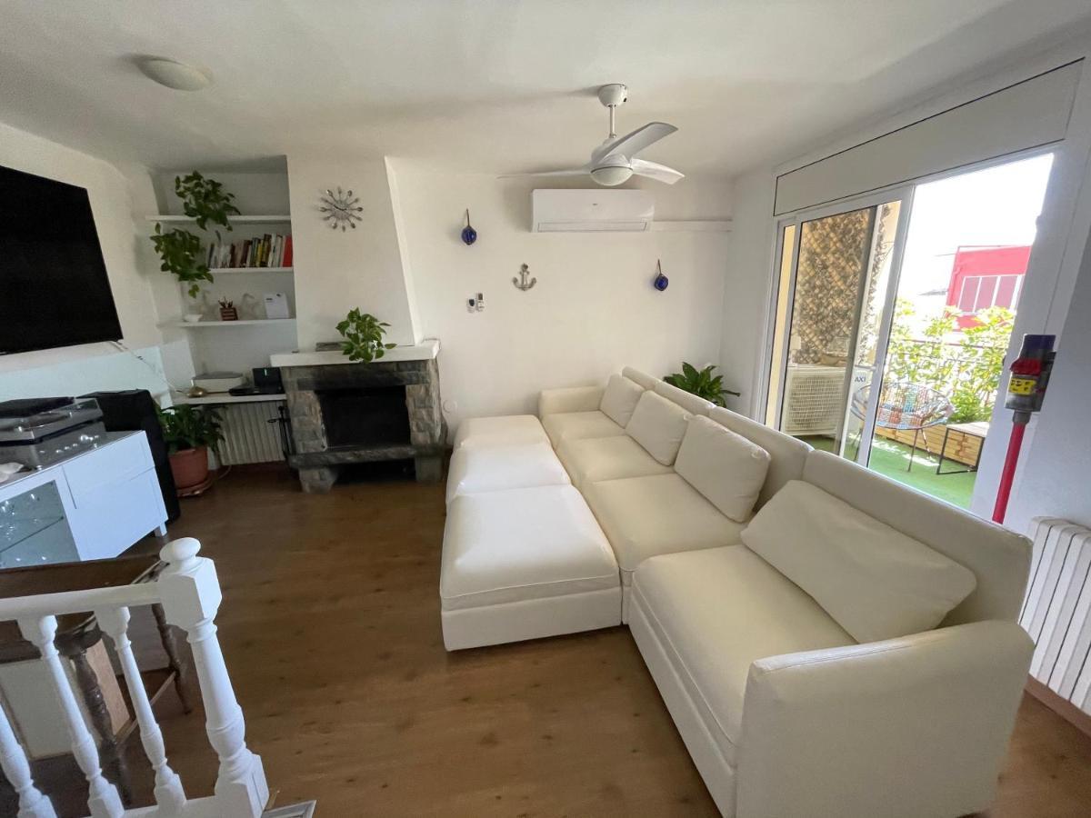 Casa En Masnou Junto A Playa Y Tren Βίλα Εξωτερικό φωτογραφία