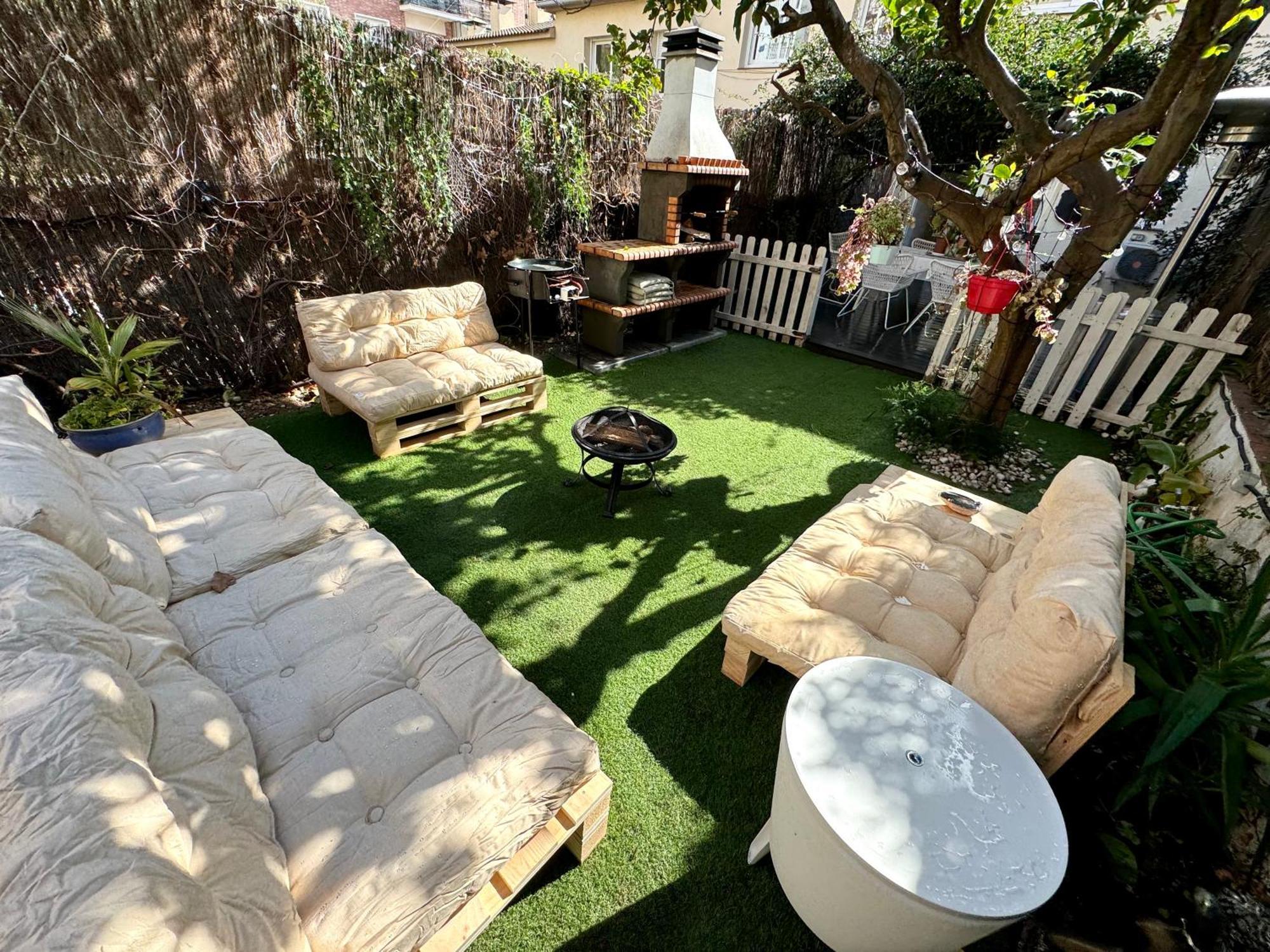 Casa En Masnou Junto A Playa Y Tren Βίλα Εξωτερικό φωτογραφία