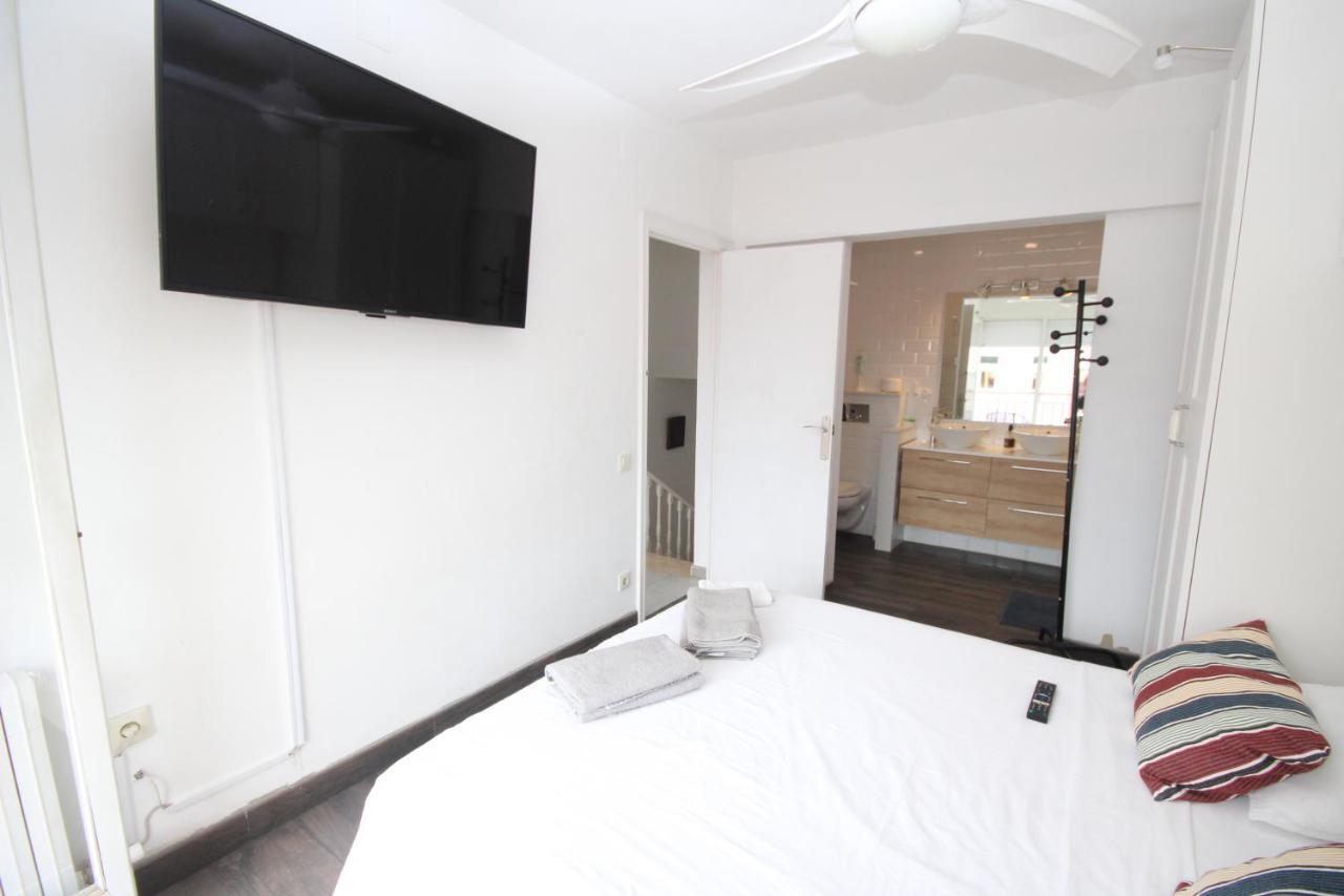 Casa En Masnou Junto A Playa Y Tren Βίλα Εξωτερικό φωτογραφία